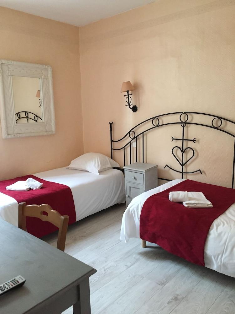 Hostellerie De La Source Arles Ngoại thất bức ảnh